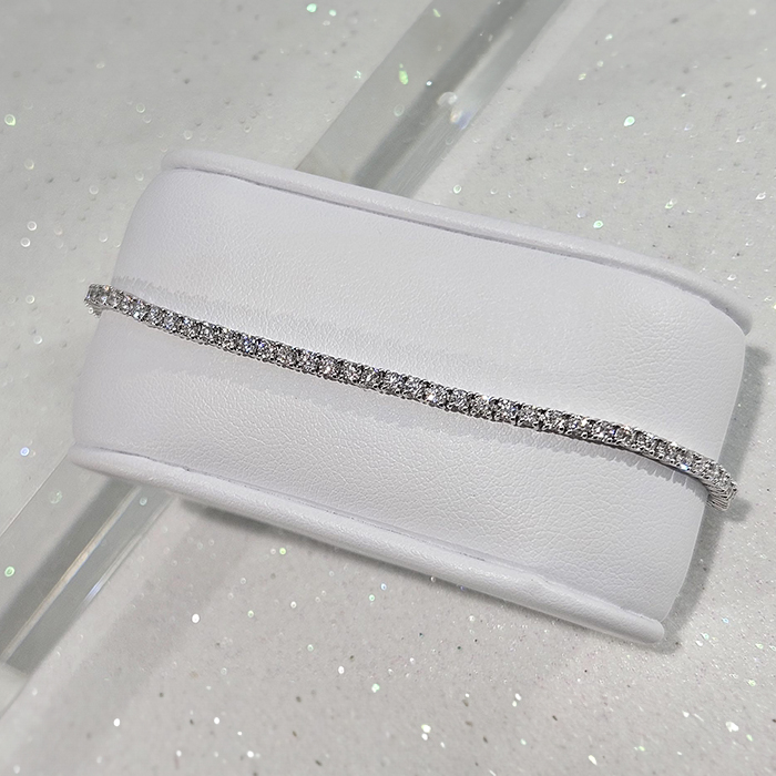 Diamond bracelet